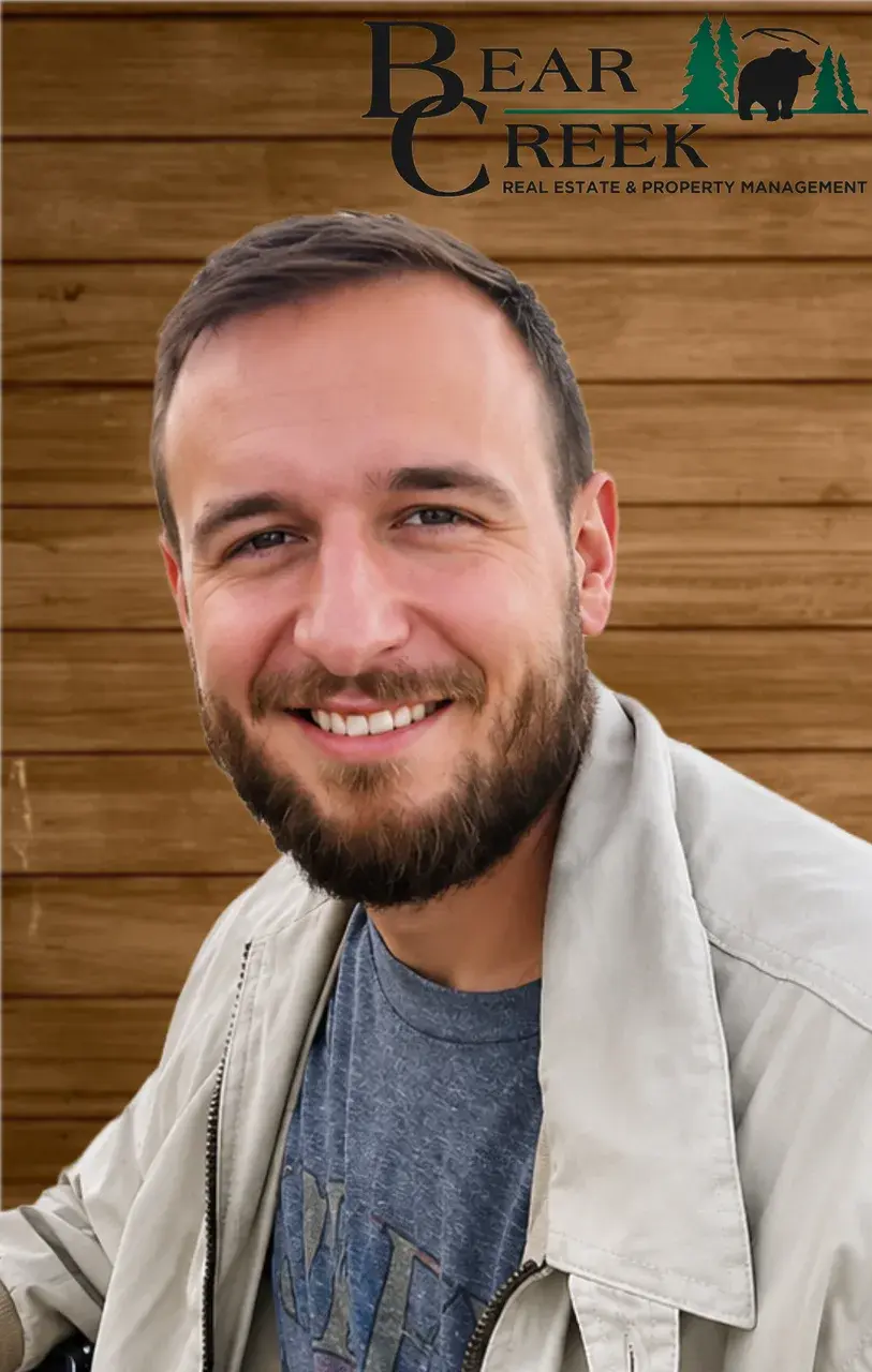 Wesley Heath — Administrative Assistant, Phoenix Area, Bear Creek Property Management, Prescott AZ
