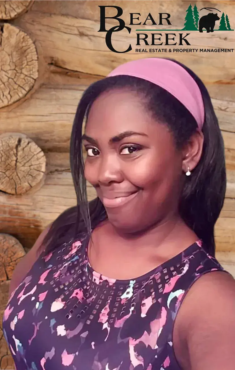 Stephanie Lunceford — Administrative Assistant, Bear Creek Property Management, Prescott AZ